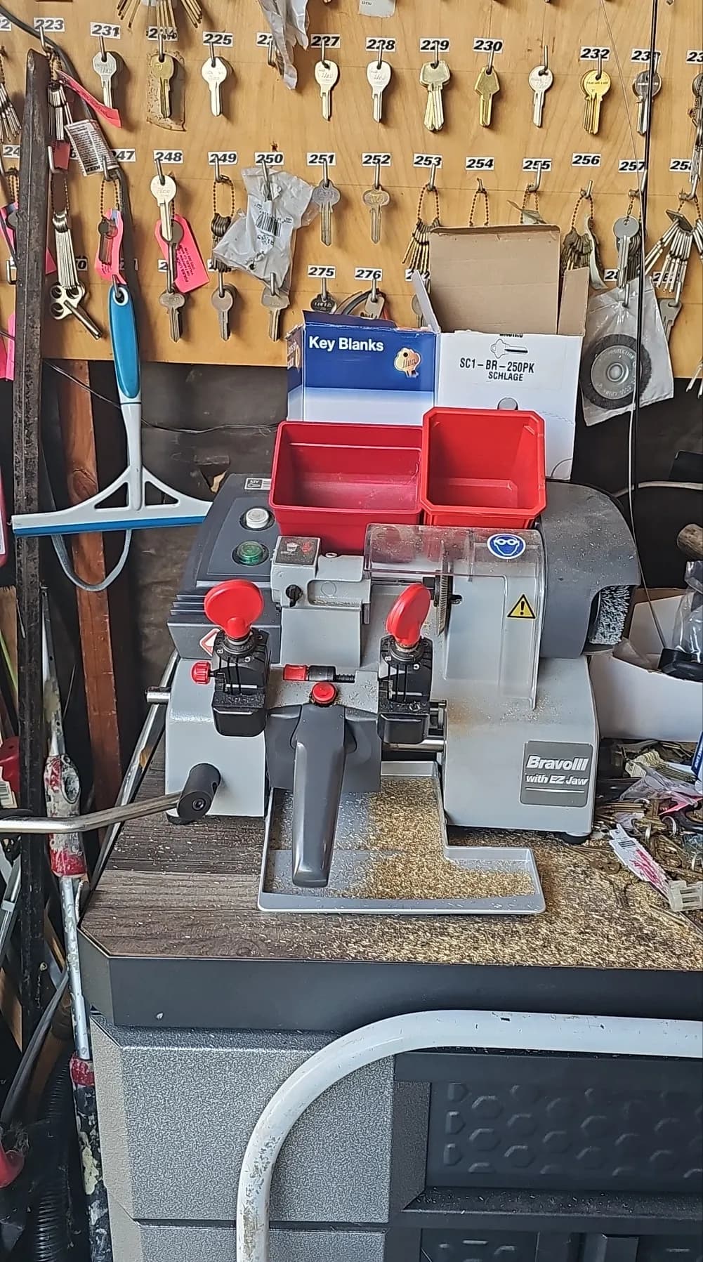 Key duplication machine used by Folks Lock & Key